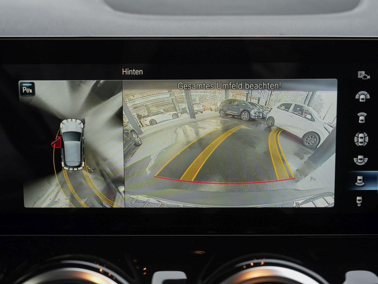 Mercedes-Benz EQA 250 Progressive MBUX Navi 360° AHK EasyPack