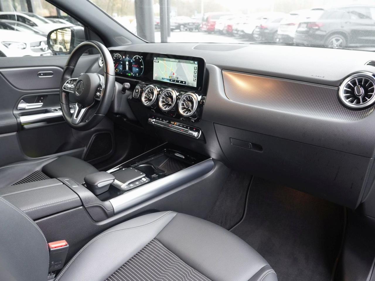 Mercedes-Benz EQA 250 Progressive MBUX Navi 360° AHK EasyPack