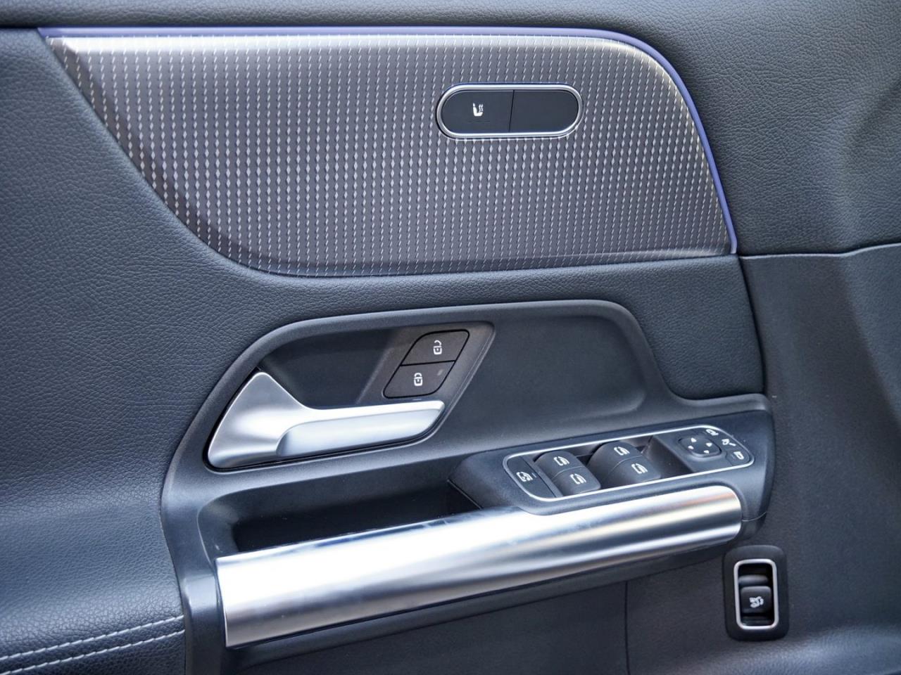 Mercedes-Benz EQA 250 Distronic MBUX-Navi Kamera AHK EasyPack