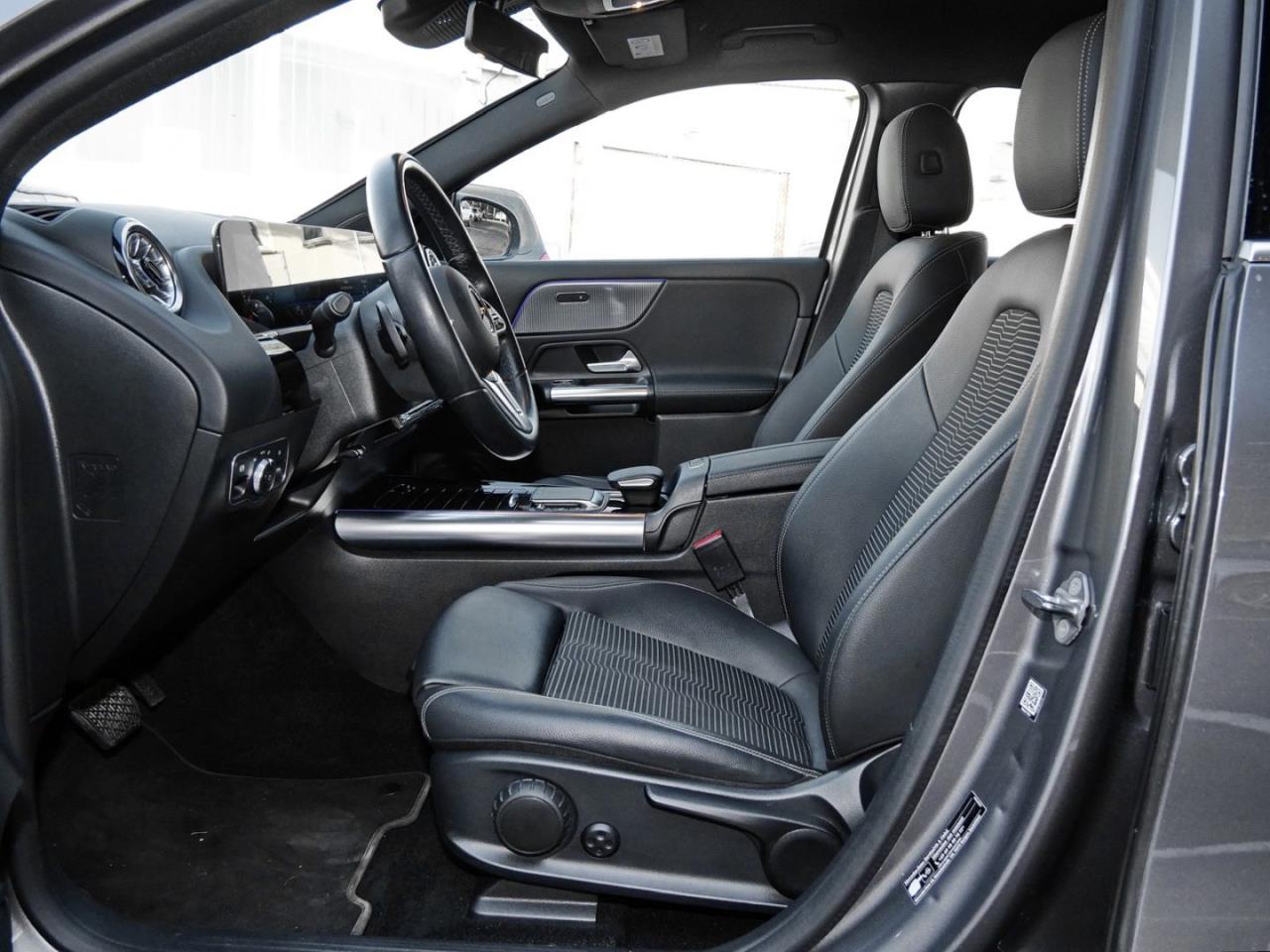 Mercedes-Benz EQA 250 Distronic MBUX-Navi Kamera AHK EasyPack