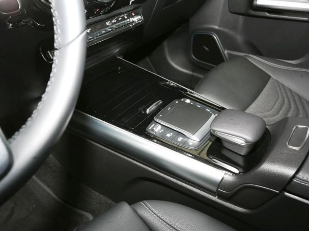 Mercedes-Benz EQA 250 Progressive Night Navi Distronic AHK