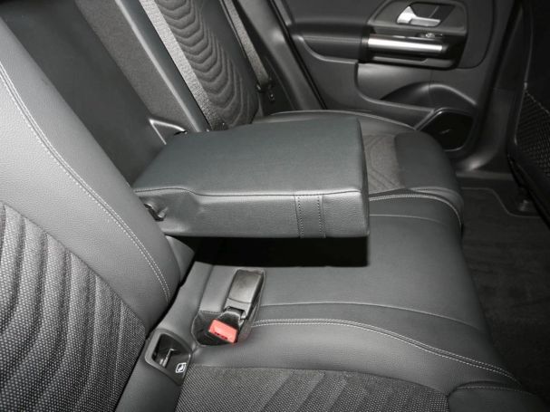 Mercedes-Benz EQA 250 Progressive Night Navi Distronic AHK