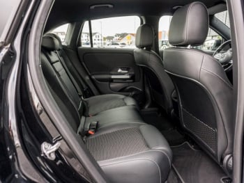 Mercedes-Benz EQA 250 Progressive MBUX Navi Kamera Totwinkel Mercedes-Benz EQA 250 Progressive MBUX Navi Kamera Totwinkel