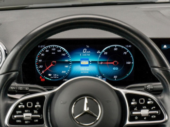Mercedes-Benz EQA 250 Progressive MBUX Navi Kamera Totwinkel Mercedes-Benz EQA 250 Progressive MBUX Navi Kamera Totwinkel