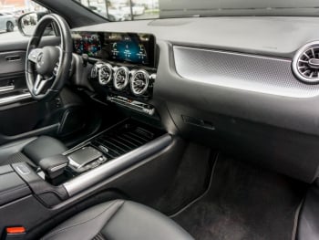 Mercedes-Benz EQA 250 Progressive MBUX Navi Kamera Totwinkel Mercedes-Benz EQA 250 Progressive MBUX Navi Kamera Totwinkel