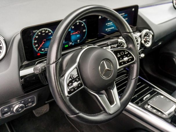 Mercedes-Benz EQA 250 Progressive MBUX Navi Kamera Totwinkel Mercedes-Benz EQA 250 Progressive MBUX Navi Kamera Totwinkel