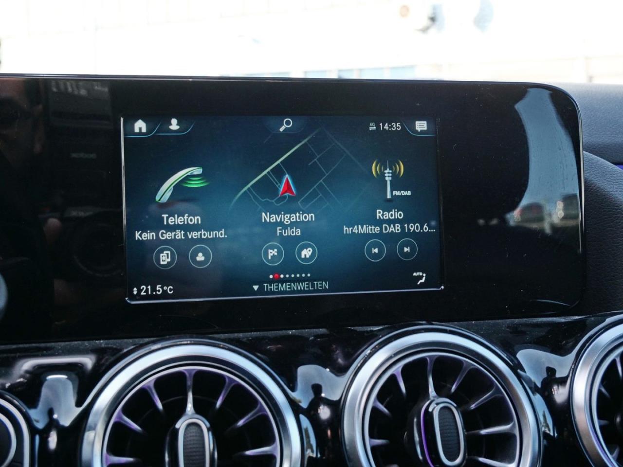 Mercedes-Benz EQA 250 Progressive MBUX Navi AHK Easy-Pack