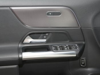 Mercedes-Benz EQA 250 Progressive Night MBUXNavi Kamera Easy-P