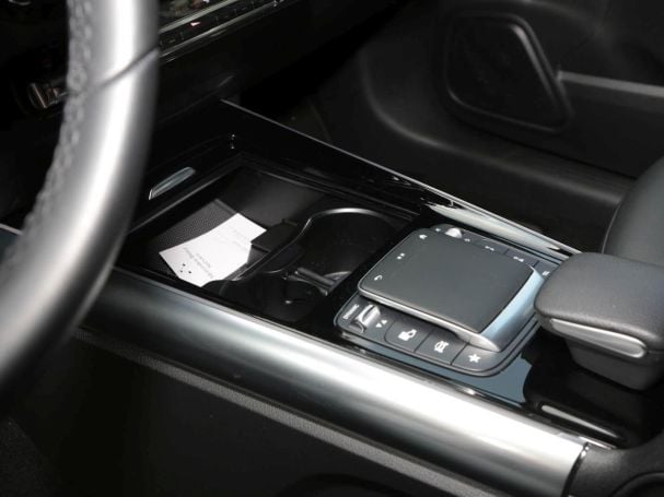 Mercedes-Benz EQA 250 Progressive Night MBUXNavi Kamera Easy-P Mercedes-Benz EQA 250 Progressive Night MBUXNavi Kamera Easy-P