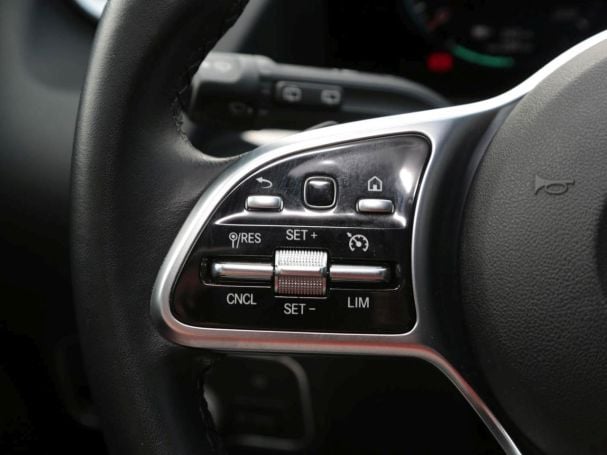 Mercedes-Benz EQA 250 Progressive Night MBUXNavi Kamera Easy-P Mercedes-Benz EQA 250 Progressive Night MBUXNavi Kamera Easy-P