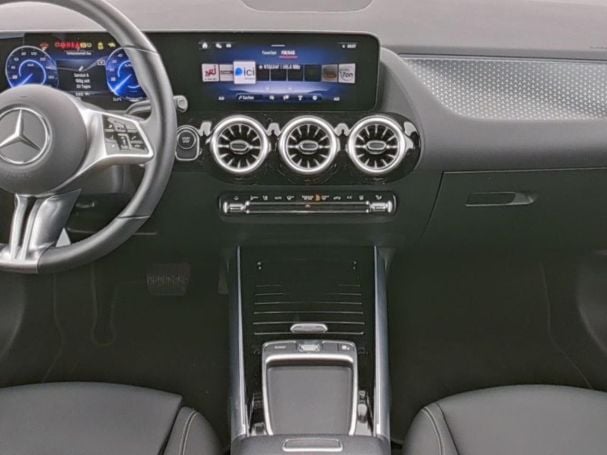 Mercedes-Benz EQA 250+ Progressive MBUX Navi Panorama Kamera Mercedes-Benz EQA 250+ Progressive MBUX Navi Panorama Kamera