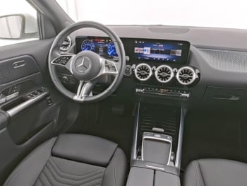 Mercedes-Benz EQA 250+ Progressive MBUX Navi Panorama Kamera