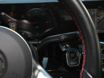 Mercedes-Benz EQA 250 AMG Panorama Distronic AHK 360°Kamera