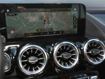 Mercedes-Benz EQA 250 AMG Panorama Distronic AHK 360°Kamera