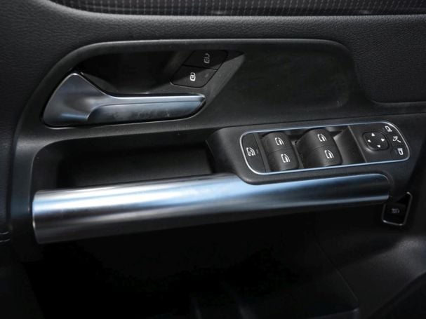 Mercedes-Benz EQA 250 Progressive Night Kamera EasyPack AHK