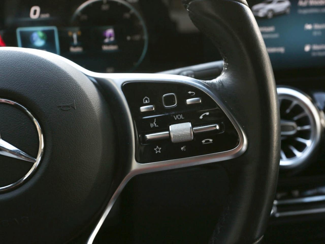 Mercedes-Benz EQA 250 Progressive Night Kamera EasyPack AHK