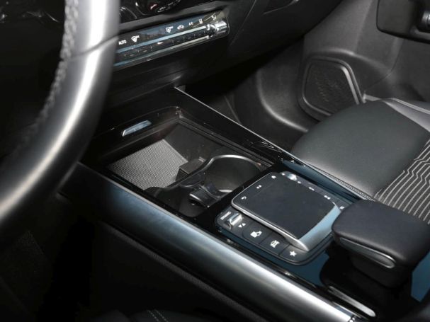 Mercedes-Benz EQA 250 Progressive Night Kamera EasyPack AHK