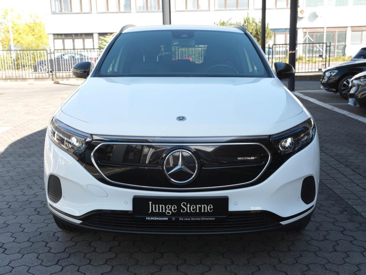 Mercedes-Benz EQA 250 Progressive Night Kamera EasyPack AHK