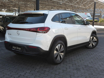 Mercedes-Benz EQA 250 Progressive Night Kamera EasyPack AHK