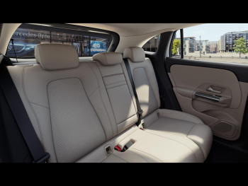Mercedes-Benz EQA 250 Progressive MBUX Navi Panorama Kamera