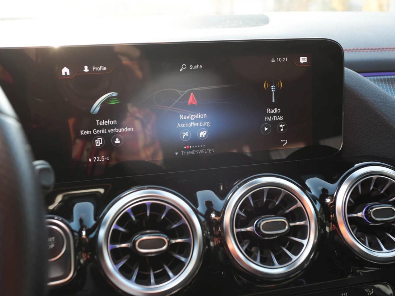 Mercedes-Benz EQA 250 AMG Night Navi Distronic AHK Kamera