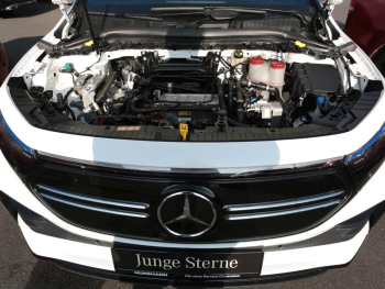 Mercedes-Benz EQA 250 AMG Night Navi Distronic AHK Kamera