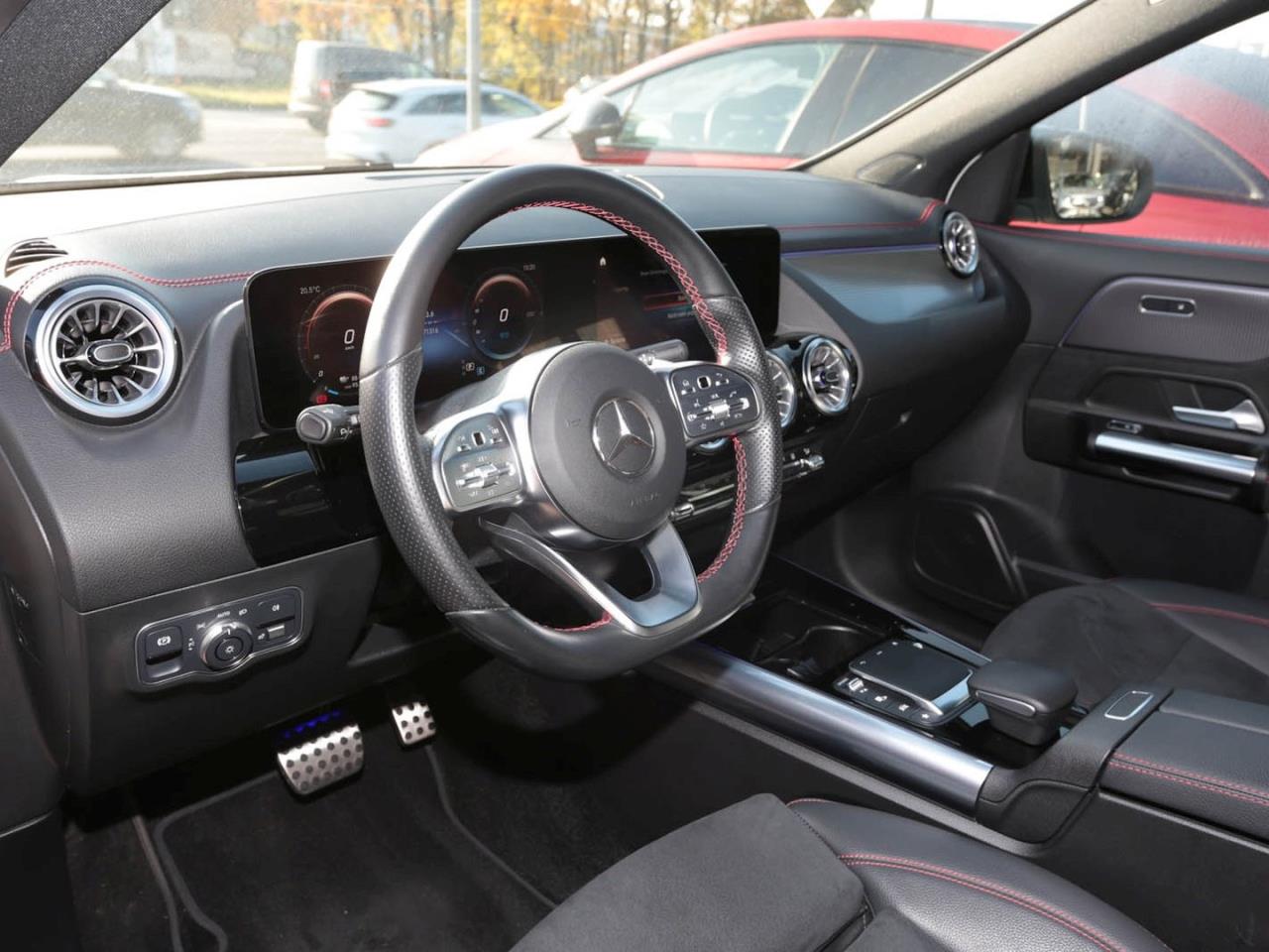 Mercedes-Benz EQA 250 AMG Night Navi Distronic AHK Kamera