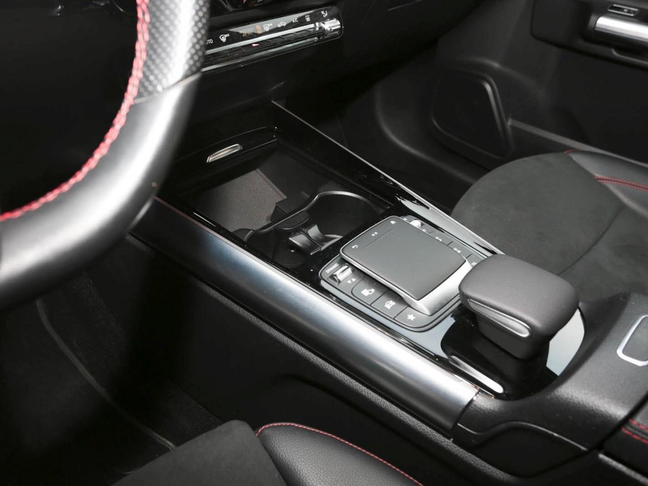 Mercedes-Benz EQA 250 AMG Night Navi Kamera Spiegel-P Easy-Pack