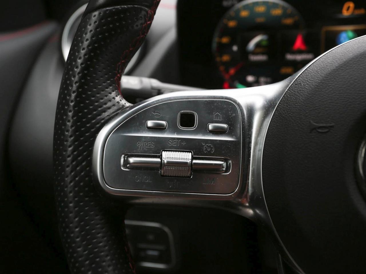 Mercedes-Benz EQA 250 AMG Night Navi Kamera Spiegel-P Easy-Pack