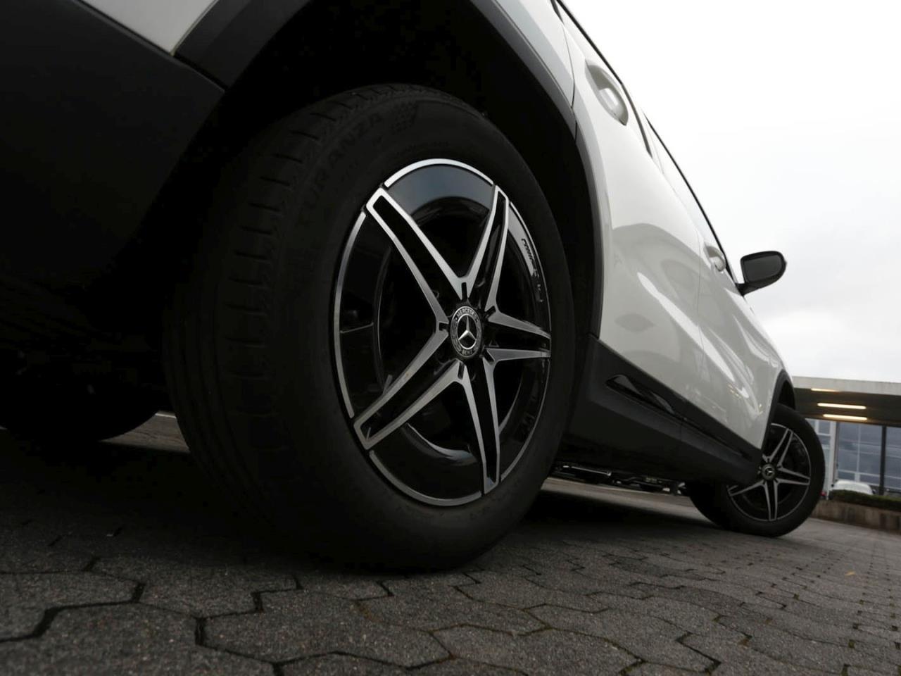 Mercedes-Benz EQA 250 AMG Night Navi Kamera Spiegel-P Easy-Pack