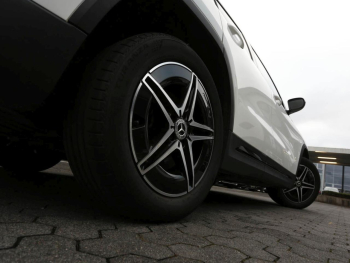 Mercedes-Benz EQA 250 AMG Night Navi Kamera Spiegel-P Easy-Pack