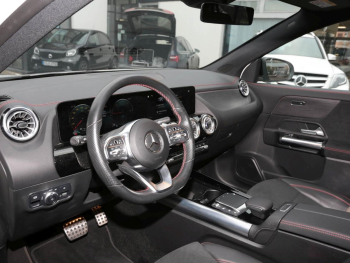 Mercedes-Benz EQA 250 AMG Night Navi Kamera Spiegel-P Easy-Pack