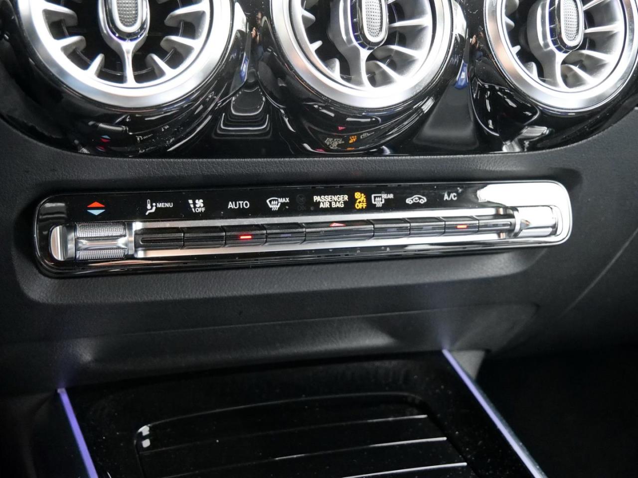 Mercedes-Benz EQA 250 Progressive Night Kamera AHK Totwinkel