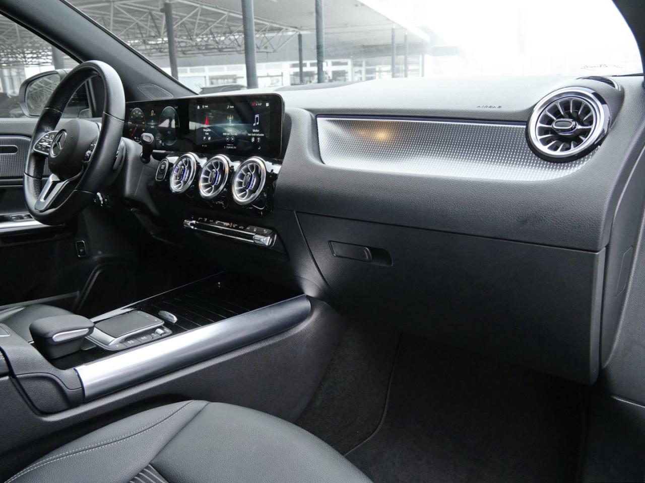 Mercedes-Benz EQA 250 Progressive Night Kamera AHK Totwinkel