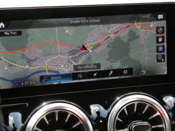 Mercedes-Benz EQA 250 Progressive Night Navi Panorama Kamera