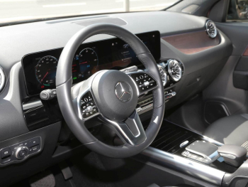 Mercedes-Benz EQA 250 Progressive Night Navi Panorama Kamera
