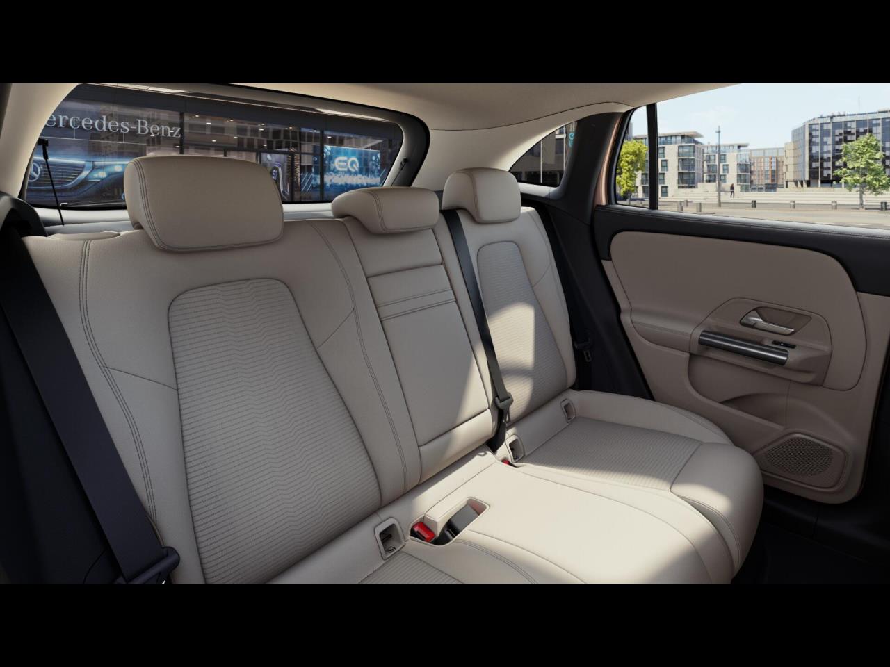 Mercedes-Benz EQA 250 Progressive Distronic Kamera Memory AHK