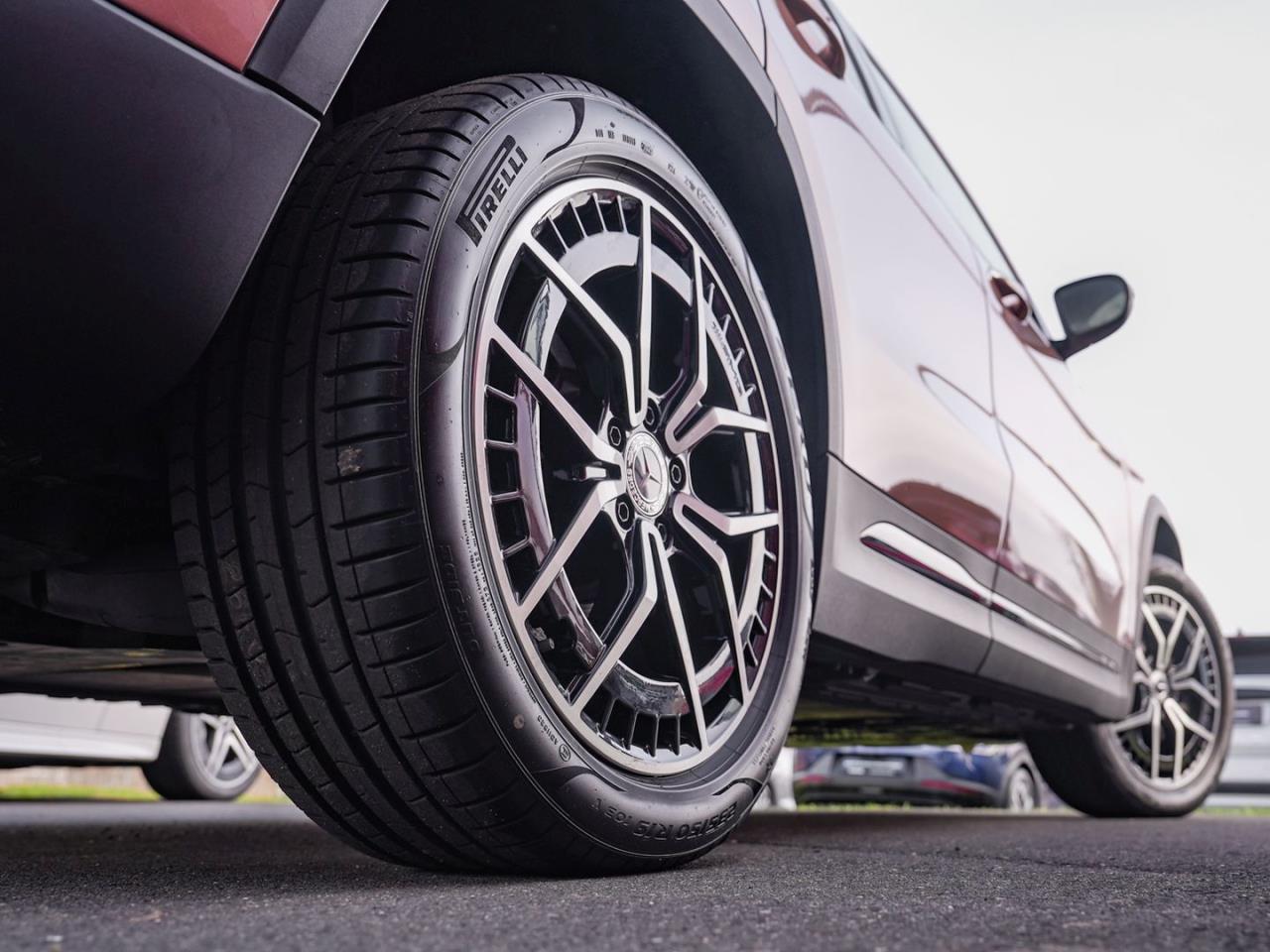 Mercedes-Benz EQA 250 AMG Night Navi Panorama Memory Distronic