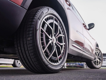 Mercedes-Benz EQA 250 AMG Night Navi Panorama Memory Distronic