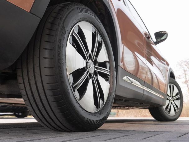 Mercedes-Benz EQA 250 Navi Distronic Panorama Kamera EasyPack