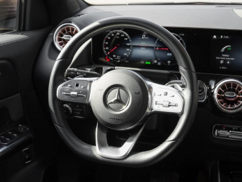 Mercedes-Benz EQA 250 Navi Distronic Panorama Kamera EasyPack