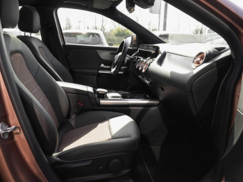 Mercedes-Benz EQA 250 Navi Distronic Panorama Kamera EasyPack