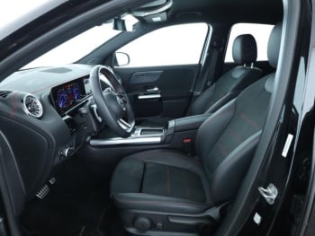 Mercedes-Benz EQA 300 4M AMG MBUX Navi-Prem. Easy-Pack Kamera