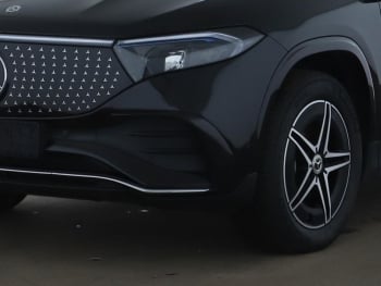 Mercedes-Benz EQA 300 4M AMG MBUX Navi-Prem. Easy-Pack Kamera