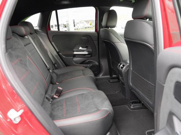 Mercedes-Benz EQA 300 4M AMG MBUX Navi Distronic 360° EasyP