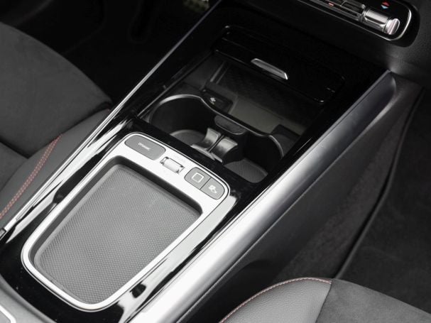 Mercedes-Benz EQA 300 4M AMG MBUX Navi Distronic 360° EasyP