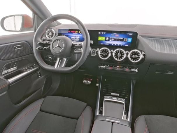 Mercedes-Benz EQA 300 4M AMG MBUX Navi Distronic 360° EasyP