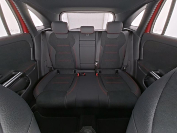 Mercedes-Benz EQA 300 4M AMG MBUX Navi Distronic 360° EasyP Mercedes-Benz EQA 300 4M AMG MBUX Navi Distronic 360° EasyP