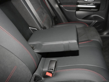 Mercedes-Benz EQA 300 4M AMG Night Panorama Distronic Winter-P