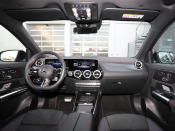 Mercedes-Benz EQA 300 4M AMG Night Panorama Distronic Winter-P